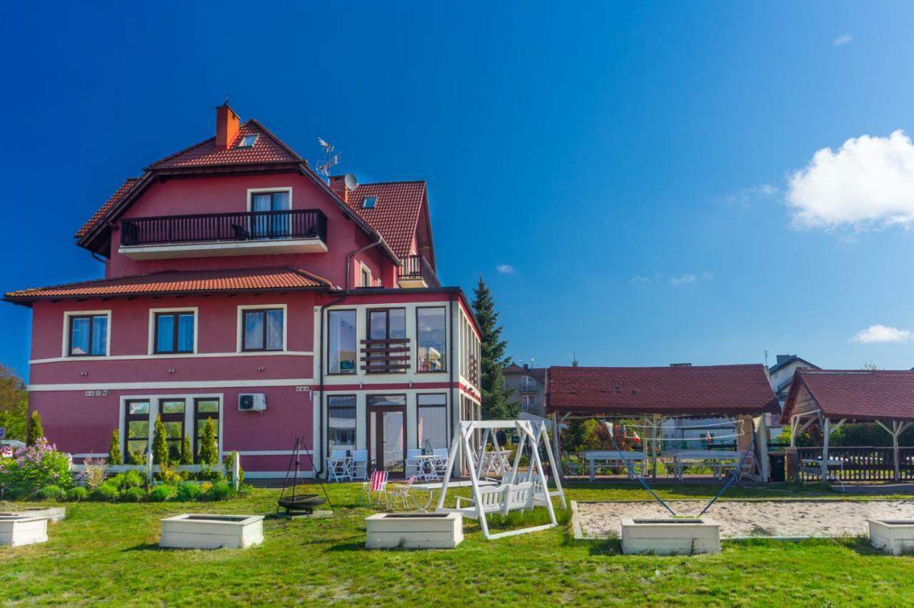 Willa Karmazynowa Przystan Miedzywodzie Bagian luar foto